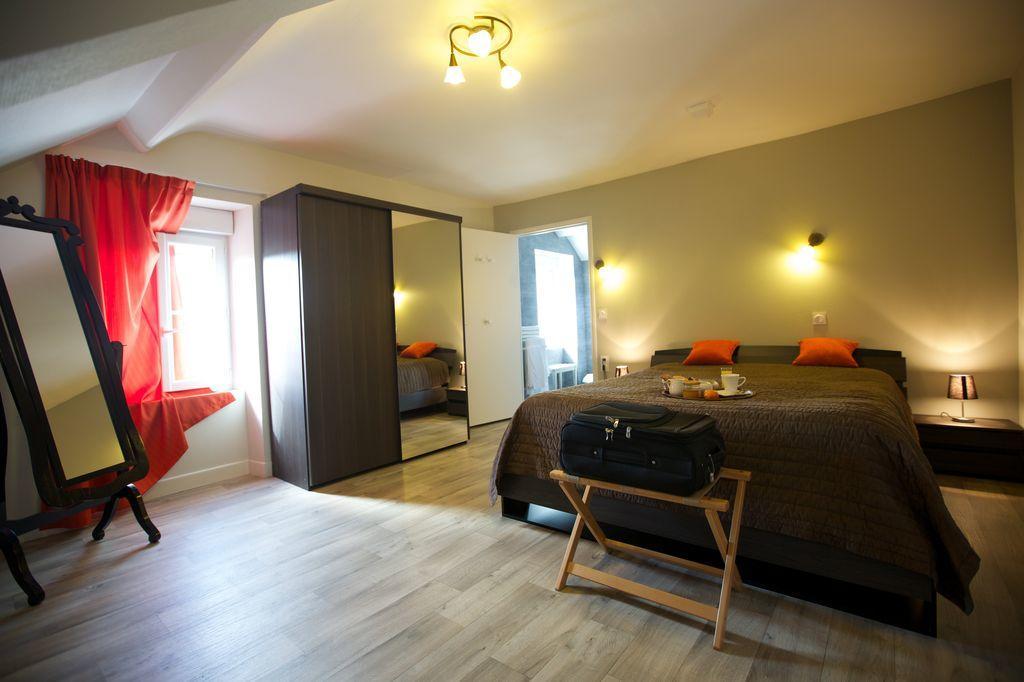 La Courtine Logis Hotel Le Petit Breuil מראה חיצוני תמונה